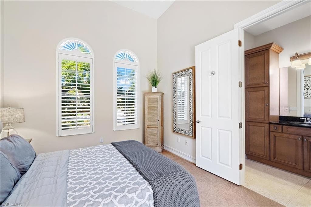 9094 Sahalee CT, NAPLES FL 34113-40