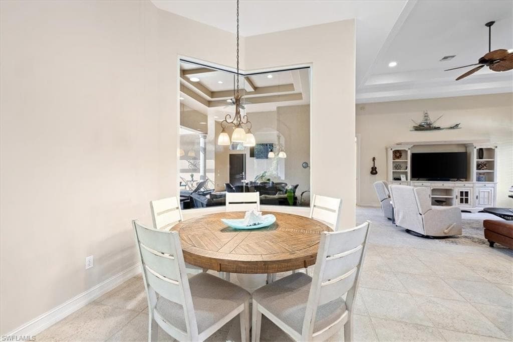 9094 Sahalee CT, NAPLES FL 34113-18