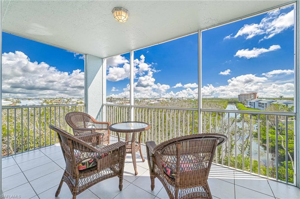 22748 Island Pines WAY # 401, FORT MYERS BEACH FL 33931-1