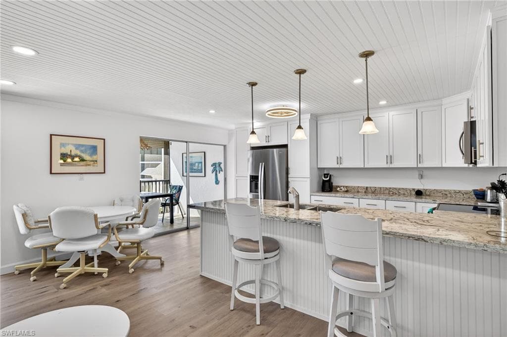1341 Middle Gulf DR # B, SANIBEL FL 33957-13