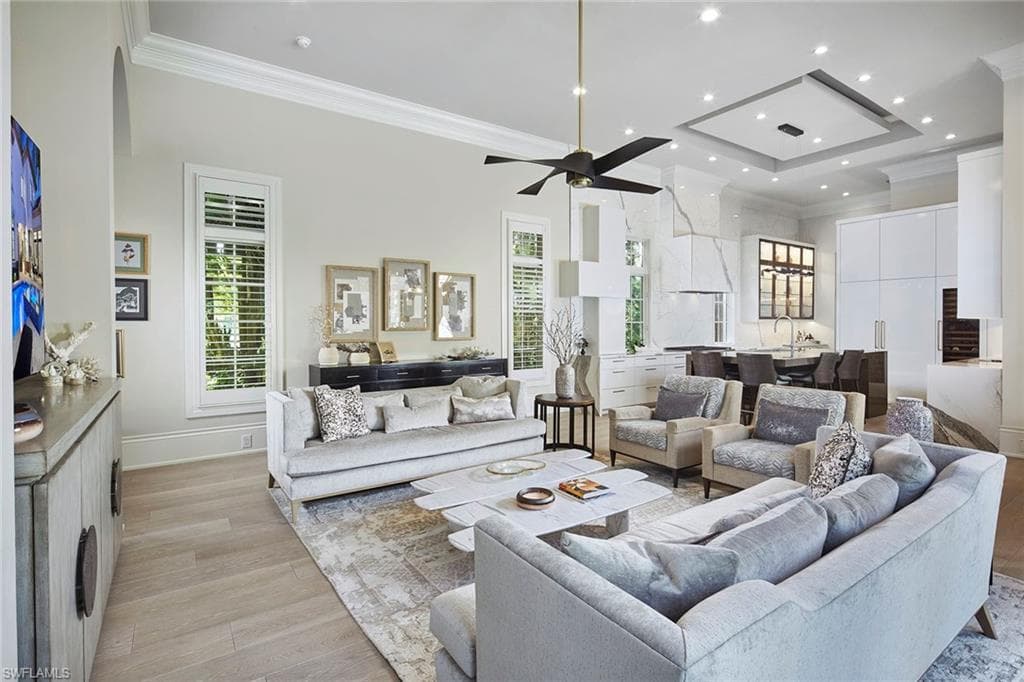 15251 Medici WAY, NAPLES FL 34110-15