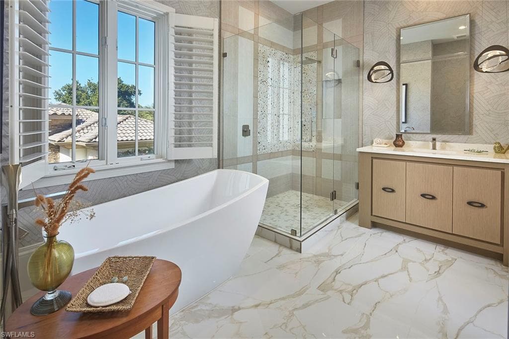 15251 Medici WAY, NAPLES FL 34110-31