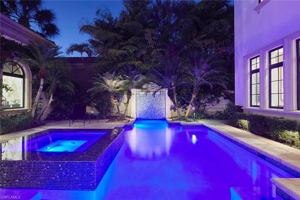 15251 Medici WAY, NAPLES FL 34110-4