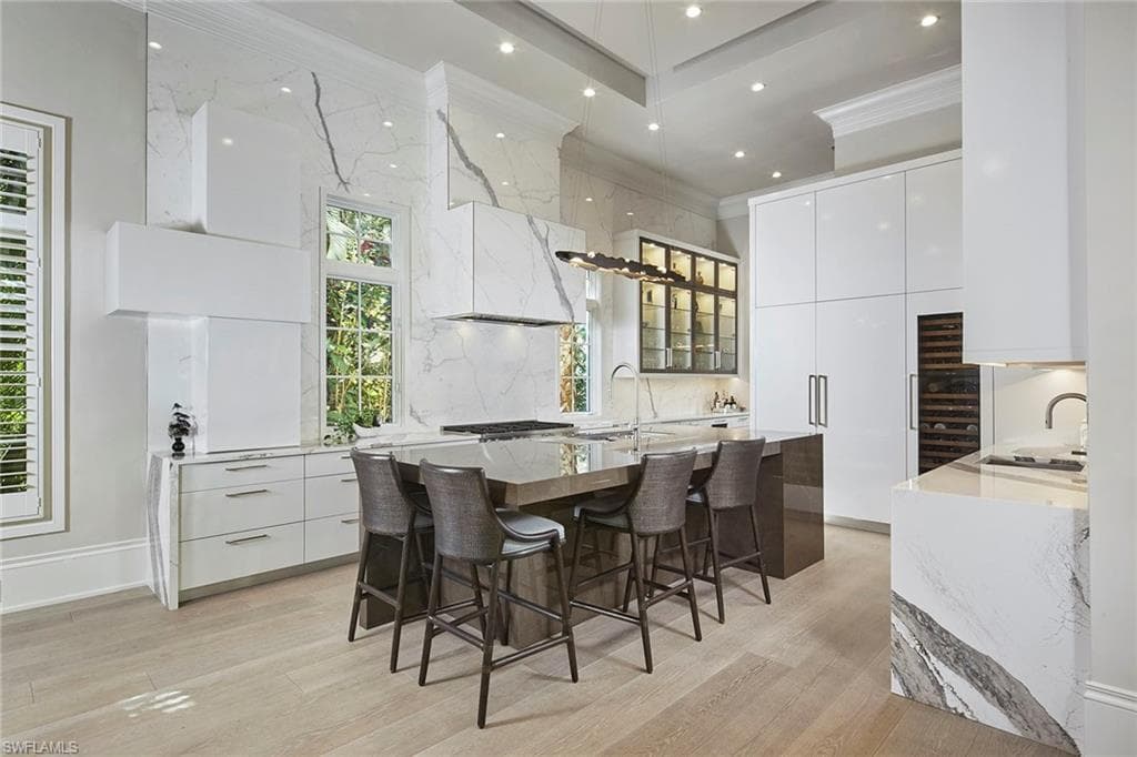 15251 Medici WAY, NAPLES FL 34110-19