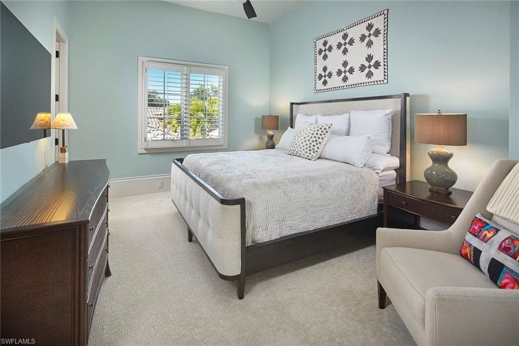 15251 Medici WAY, NAPLES FL 34110-33