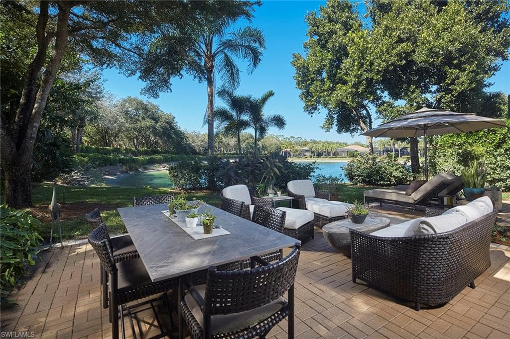 15251 Medici WAY, NAPLES FL 34110-9