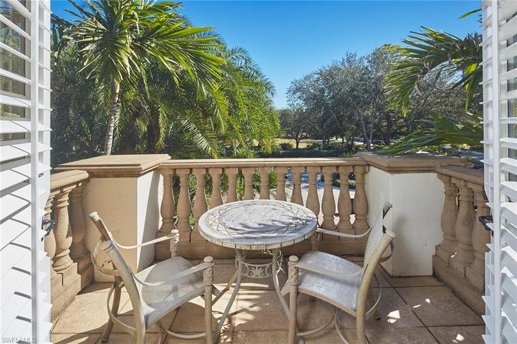 15251 Medici WAY, NAPLES FL 34110-30
