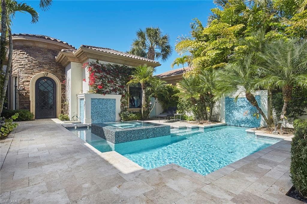 15251 Medici WAY, NAPLES FL 34110-38
