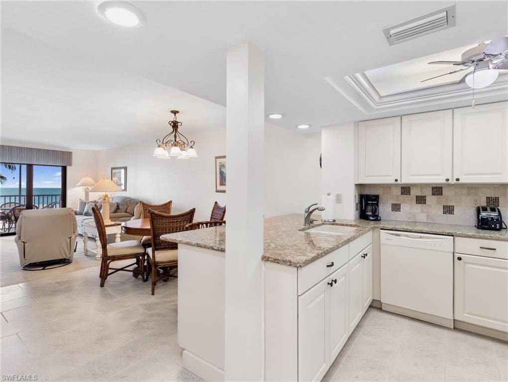 7500 Estero BLVD # 203, FORT MYERS BEACH FL 33931-1