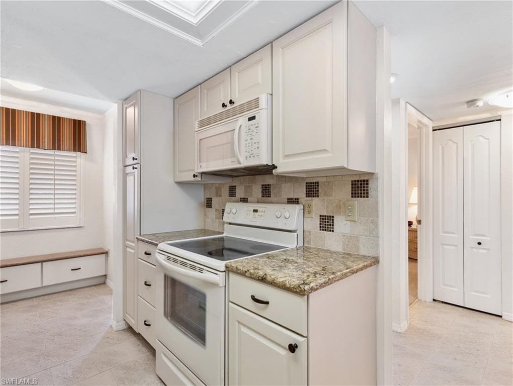 7500 Estero BLVD # 203, FORT MYERS BEACH FL 33931-17