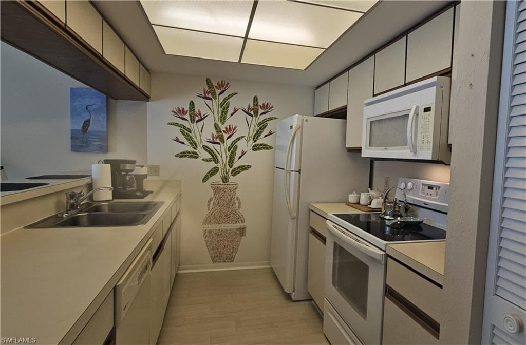 460 Fox Haven DR # 1204, NAPLES FL 34104-9