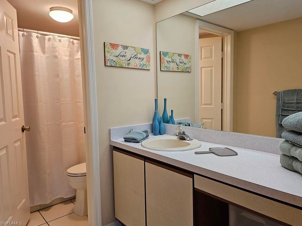 460 Fox Haven DR # 1204, NAPLES FL 34104-13