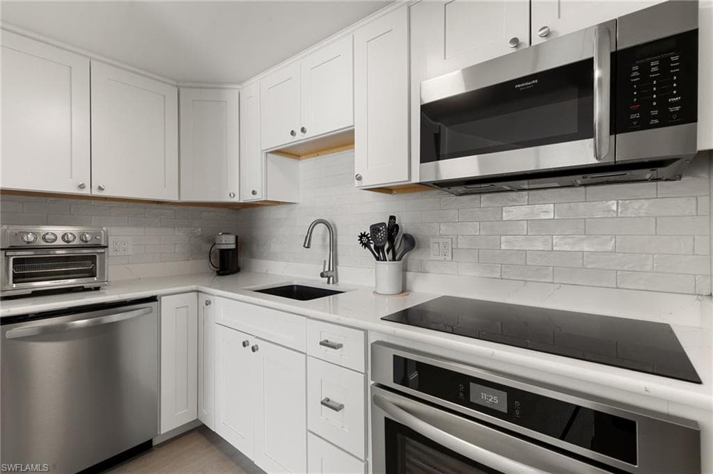 58 N Collier BLVD # 1404, MARCO ISLAND FL 34145-11