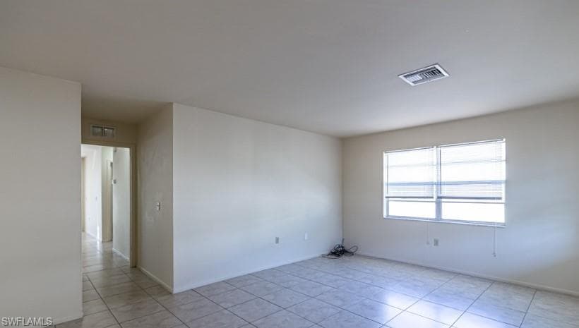 3675 Estey AVE, NAPLES FL 34104-26