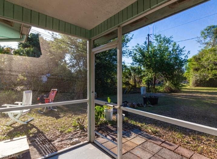 3675 Estey AVE, NAPLES FL 34104-18