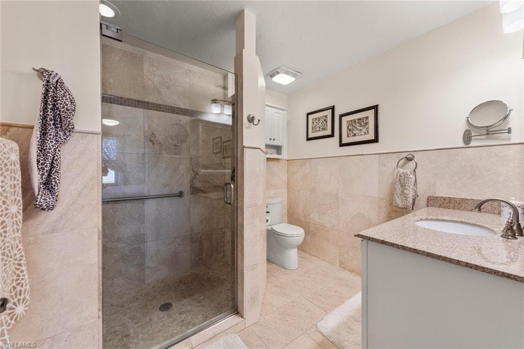 26773 Hickory BLVD # 8, BONITA SPRINGS FL 34134-11