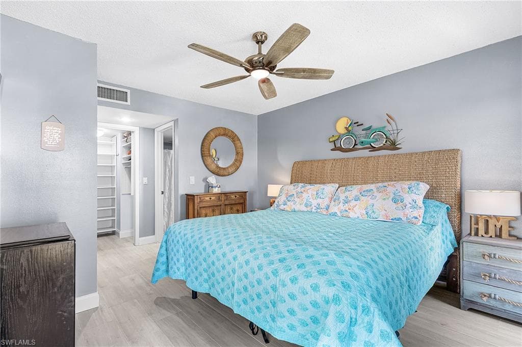 53 High Point CIR W 310-5