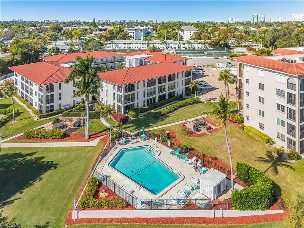 53 High Point CIR W 310-28