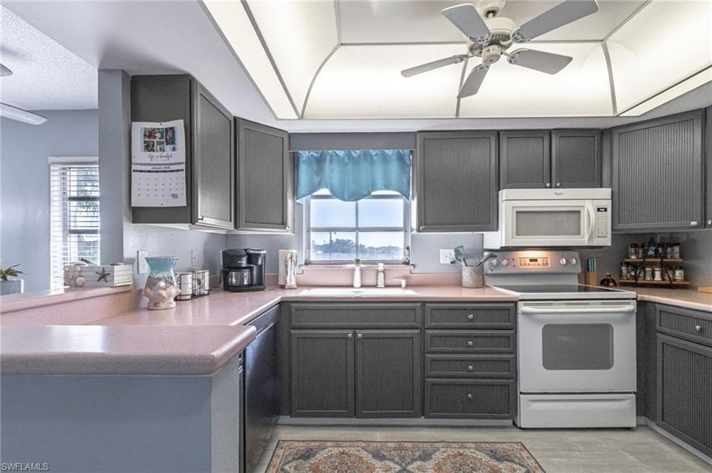 53 High Point CIR W 310-3