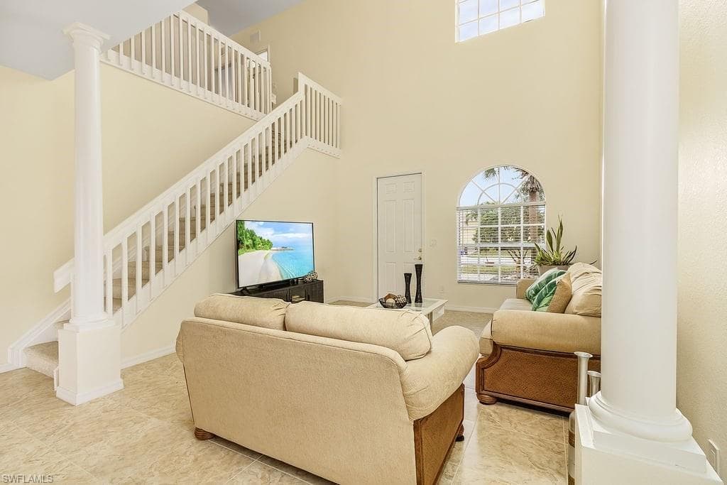 2557 Keystone Lake DR-8