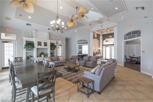 2557 Keystone Lake DR-28