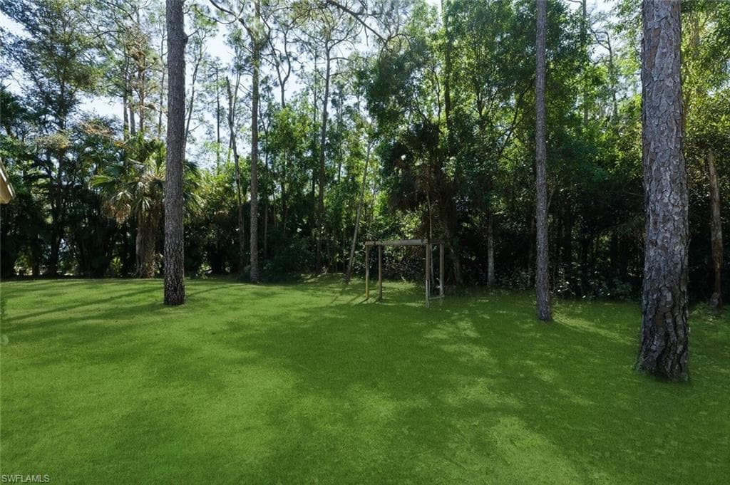 5356 Sycamore DR, NAPLES FL 34119-20