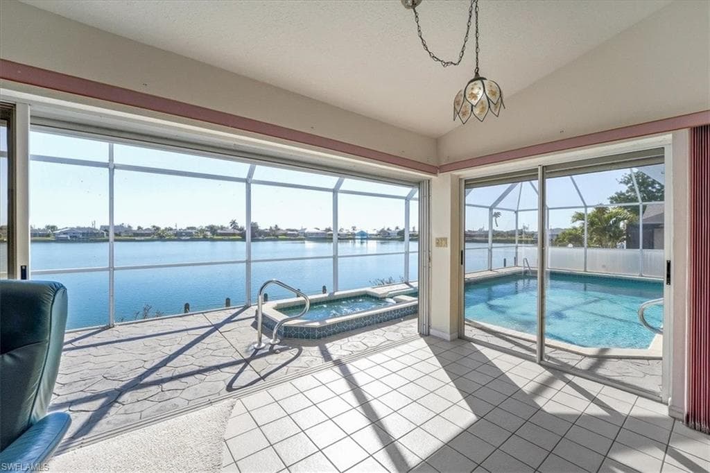 1120 SE 1st TER, CAPE CORAL FL 33990-1