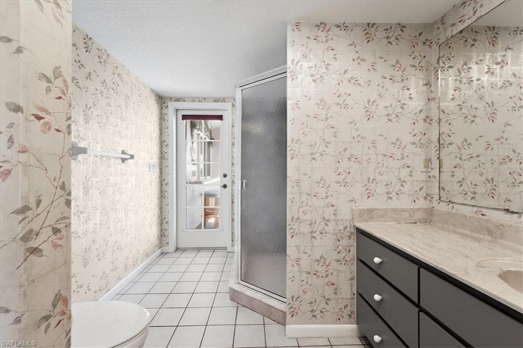 1120 SE 1st TER, CAPE CORAL FL 33990-21