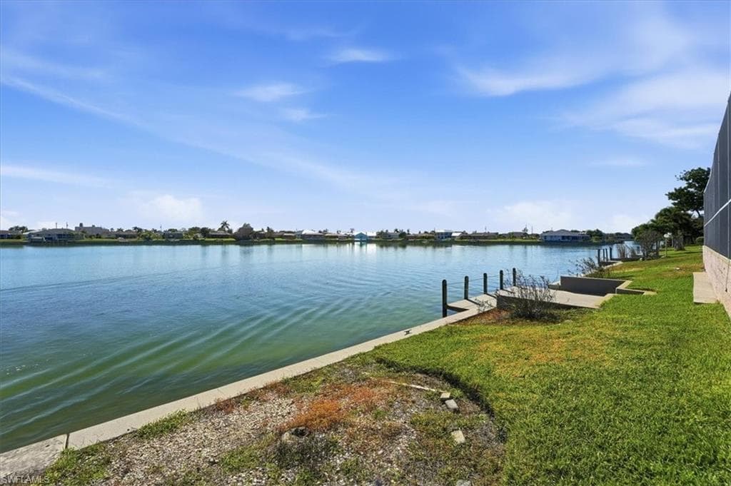 1120 SE 1st TER, CAPE CORAL FL 33990-36