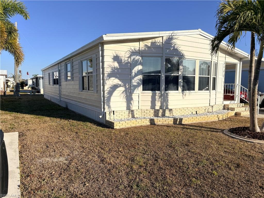 3150 Bunny Run DR, NORTH FORT MYERS FL 33917-1