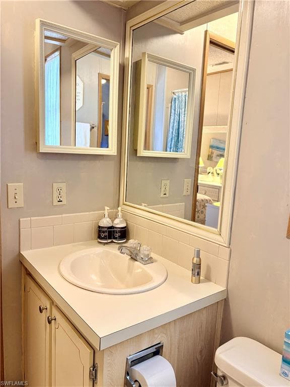 3150 Bunny Run DR, NORTH FORT MYERS FL 33917-32