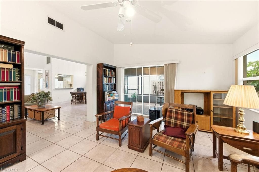 15048 Cloverdale DR, FORT MYERS FL 33919-15