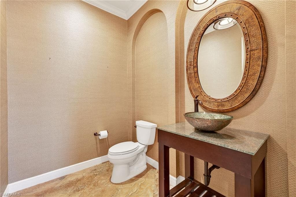 811 Birdie View PT, SANIBEL FL 33957-17
