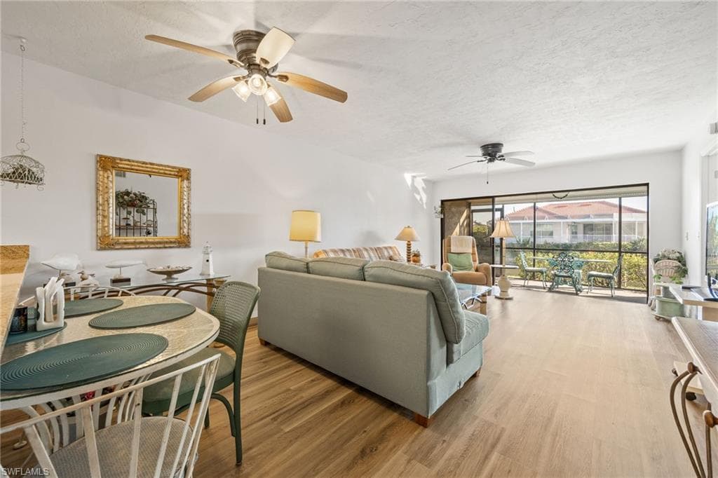 902 SW 48th TER # 103, CAPE CORAL FL 33914-8