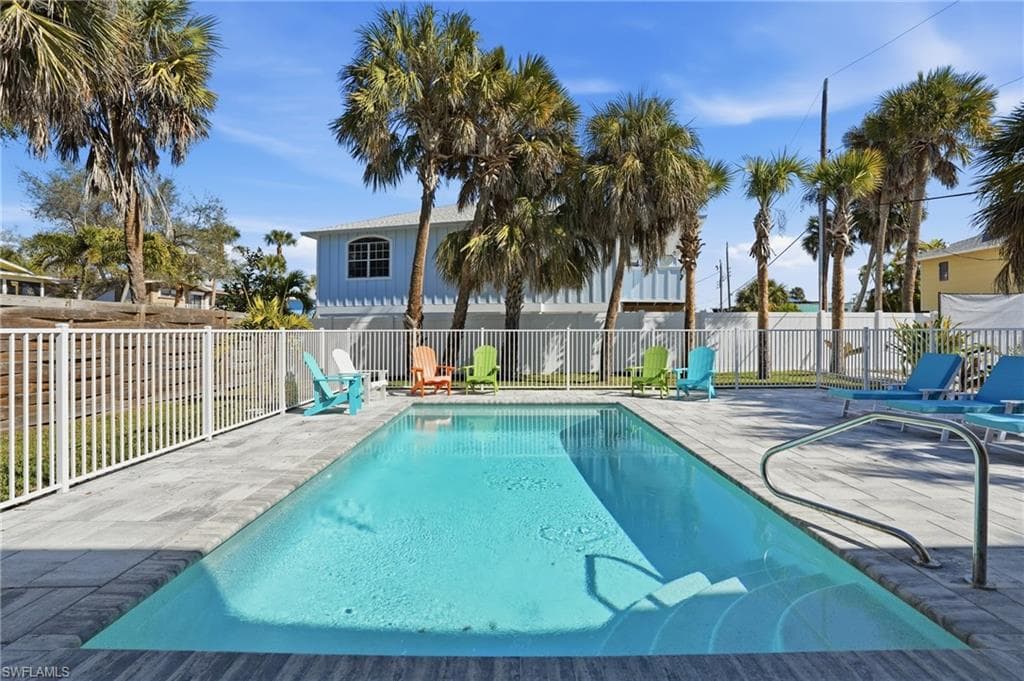 3321 Estero BLVD-45