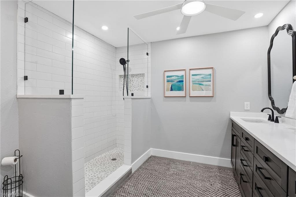 3321 Estero BLVD-16