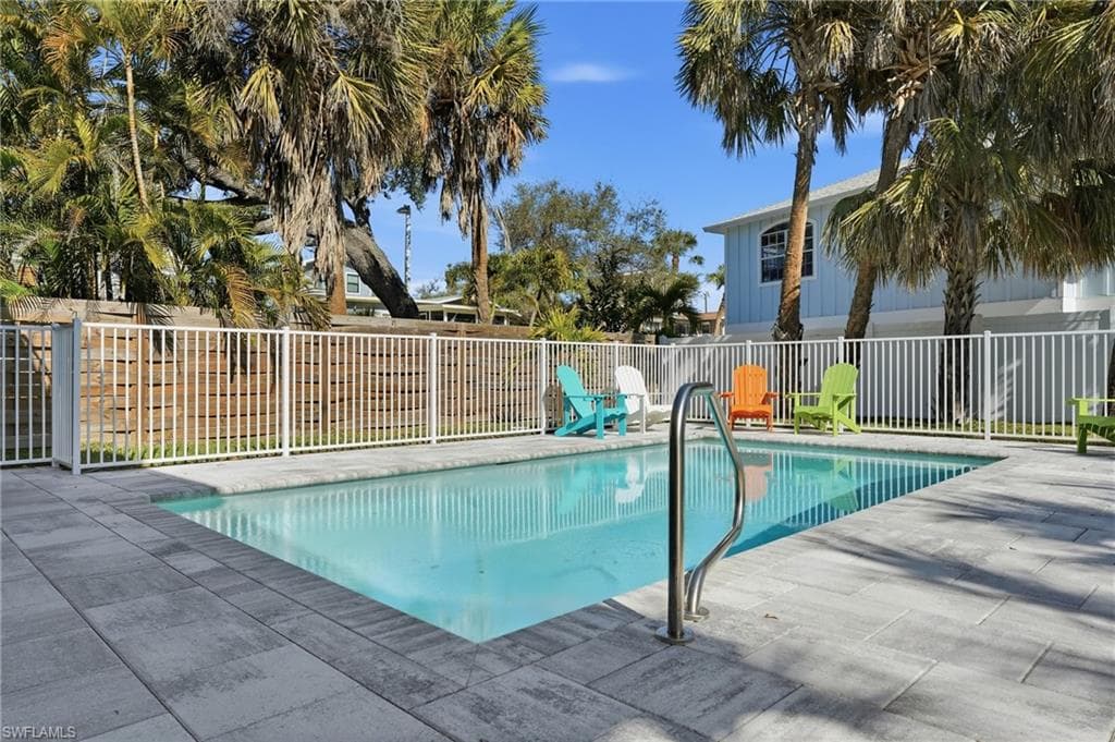 3321 Estero BLVD-46