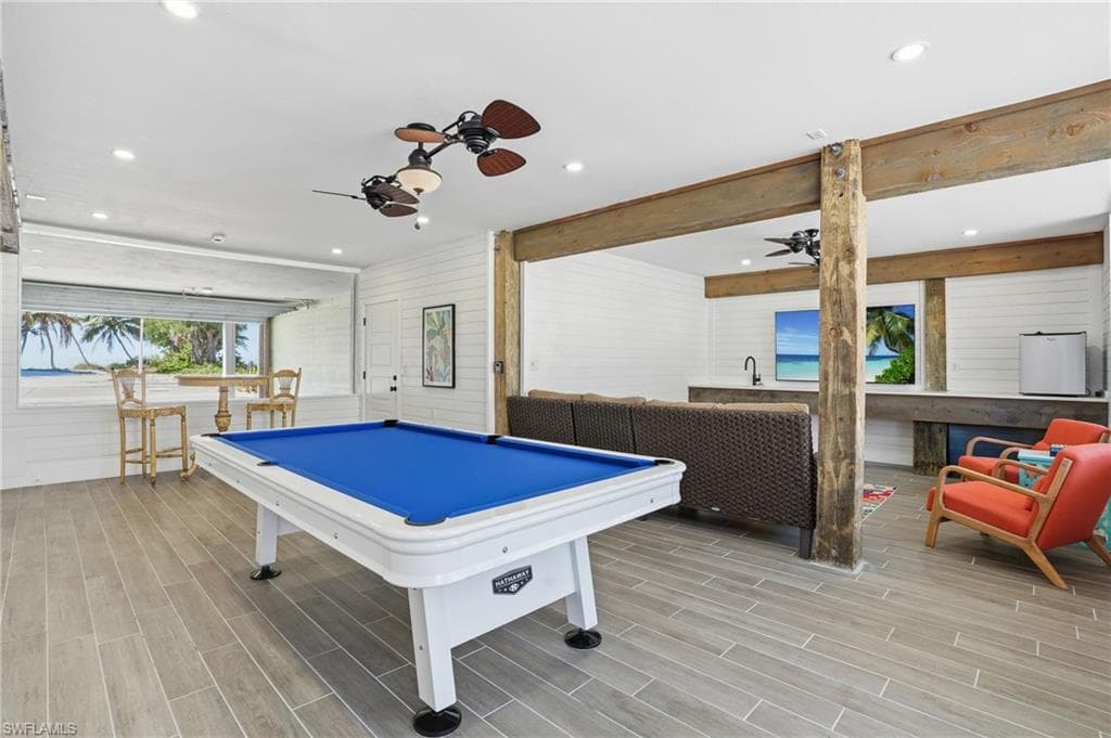 3321 Estero BLVD-42