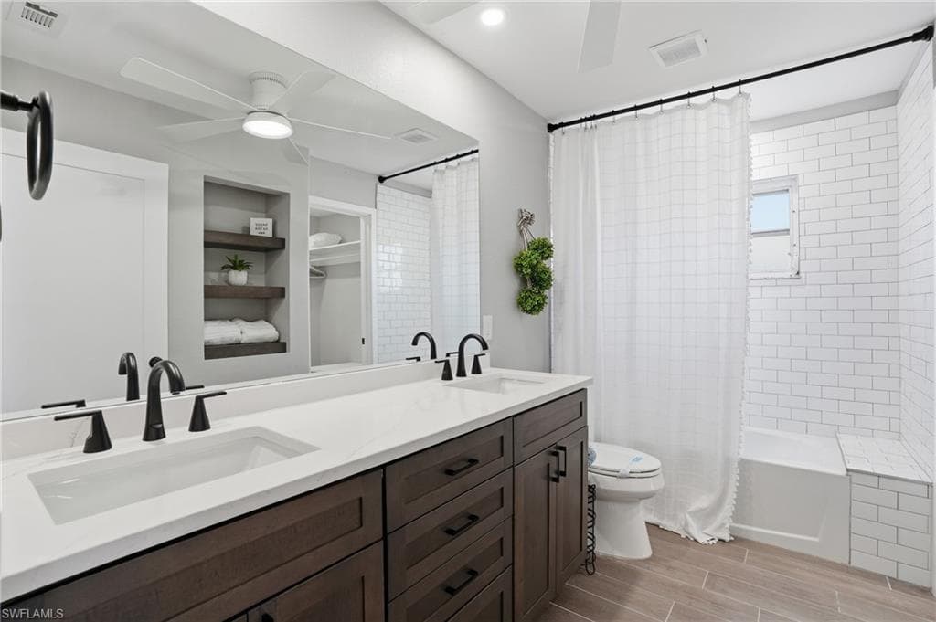 3321 Estero BLVD-25