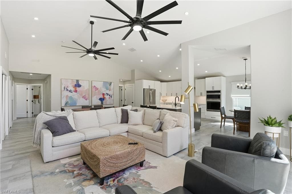 3321 Estero BLVD-4