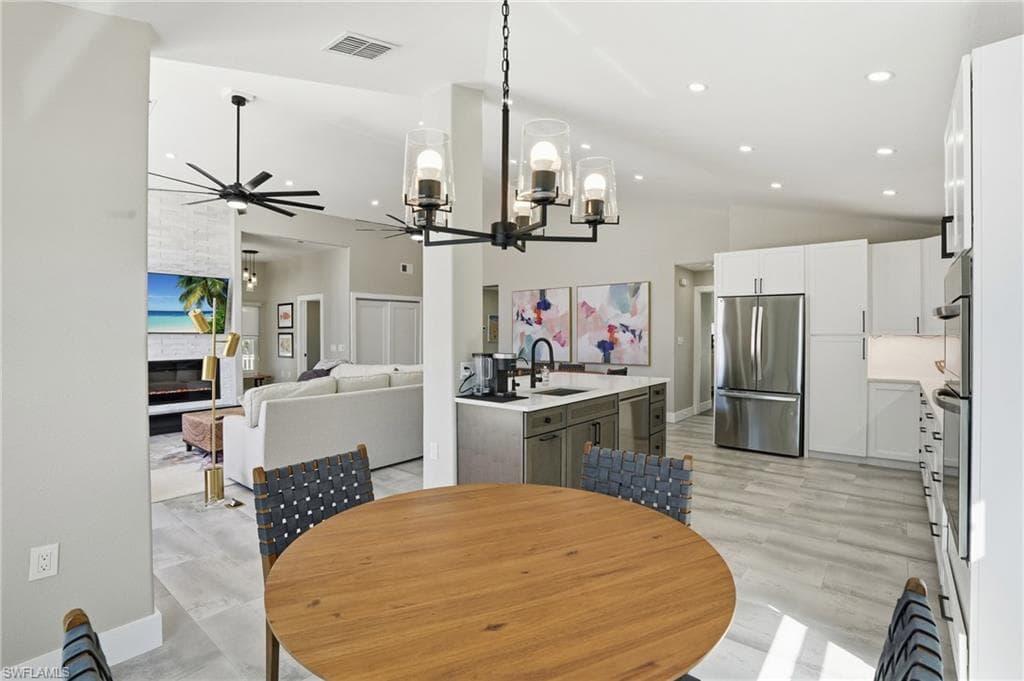 3321 Estero BLVD-13