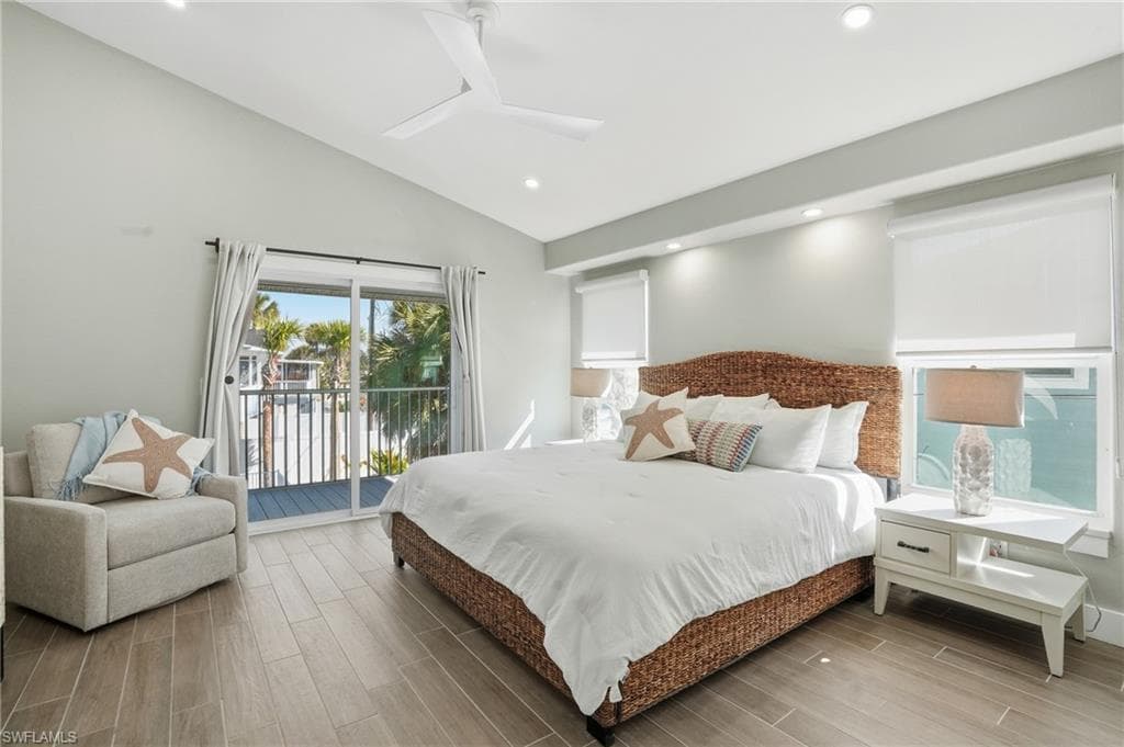 3321 Estero BLVD-14