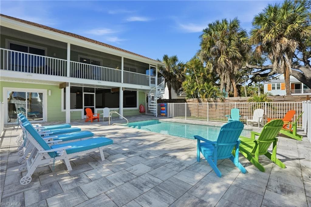 3321 Estero BLVD-47