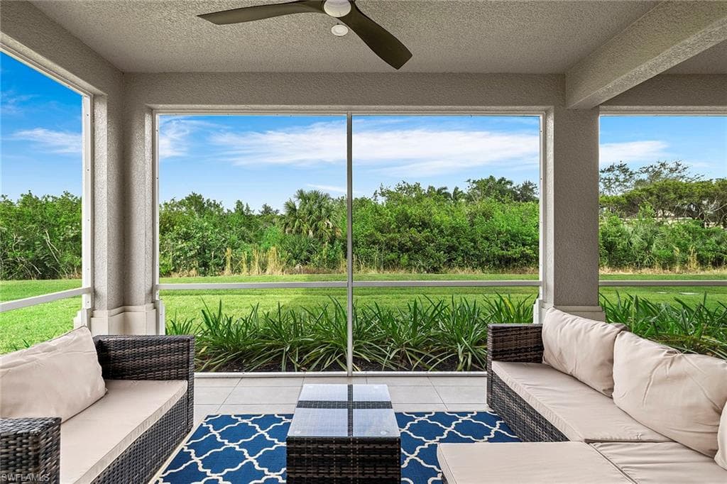 172 Indies DR E # 101, NAPLES FL 34114-22