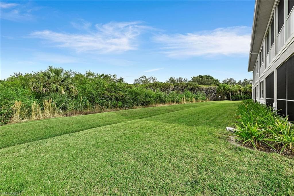 172 Indies DR E # 101, NAPLES FL 34114-25