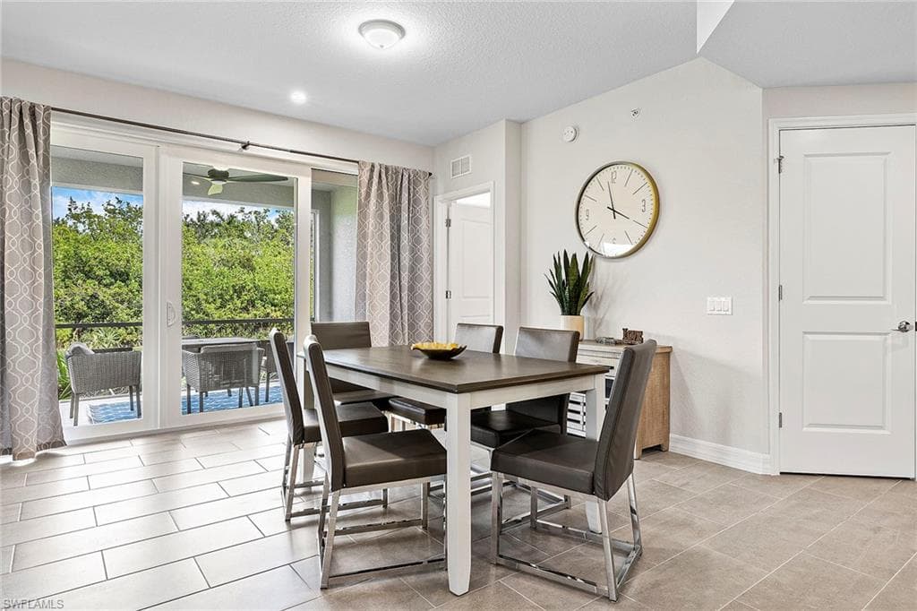 172 Indies DR E # 101, NAPLES FL 34114-6