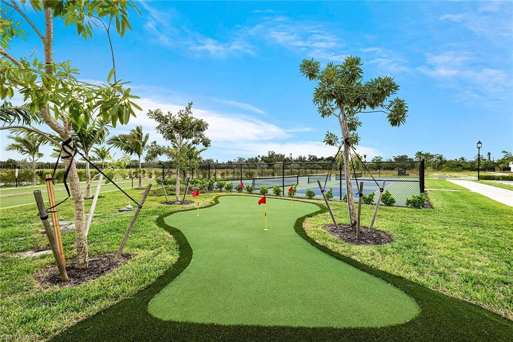 172 Indies DR E # 101, NAPLES FL 34114-31