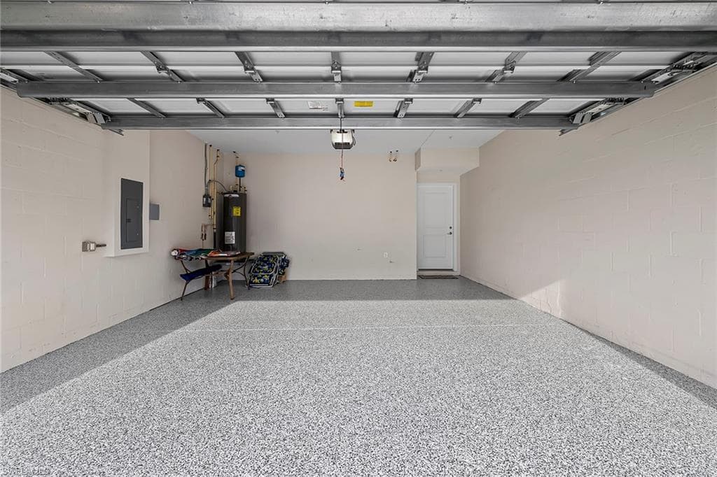 172 Indies DR E # 101, NAPLES FL 34114-23