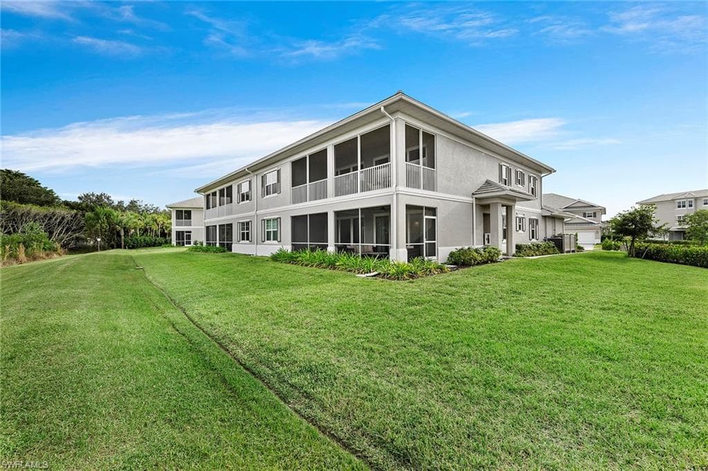 172 Indies DR E # 101, NAPLES FL 34114-24