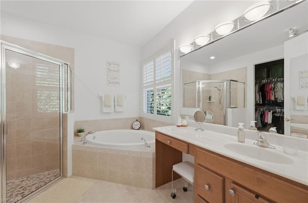 8855 Largo Mar DR-16